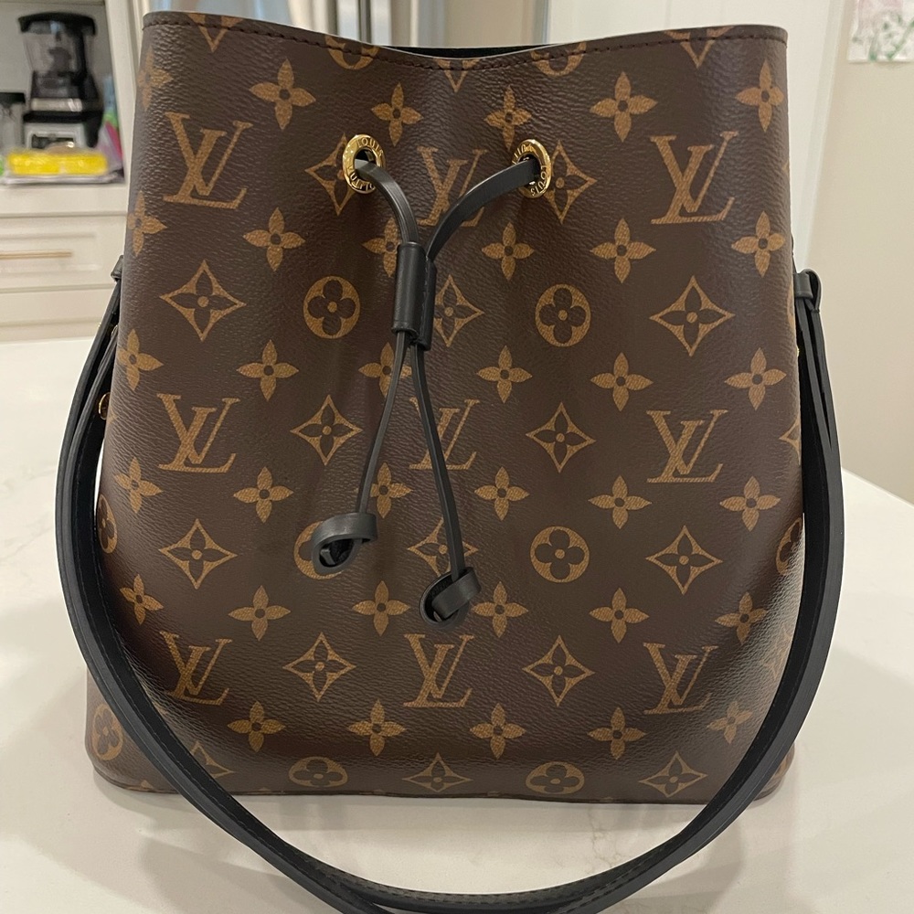 Louis Vuitton a neo noe